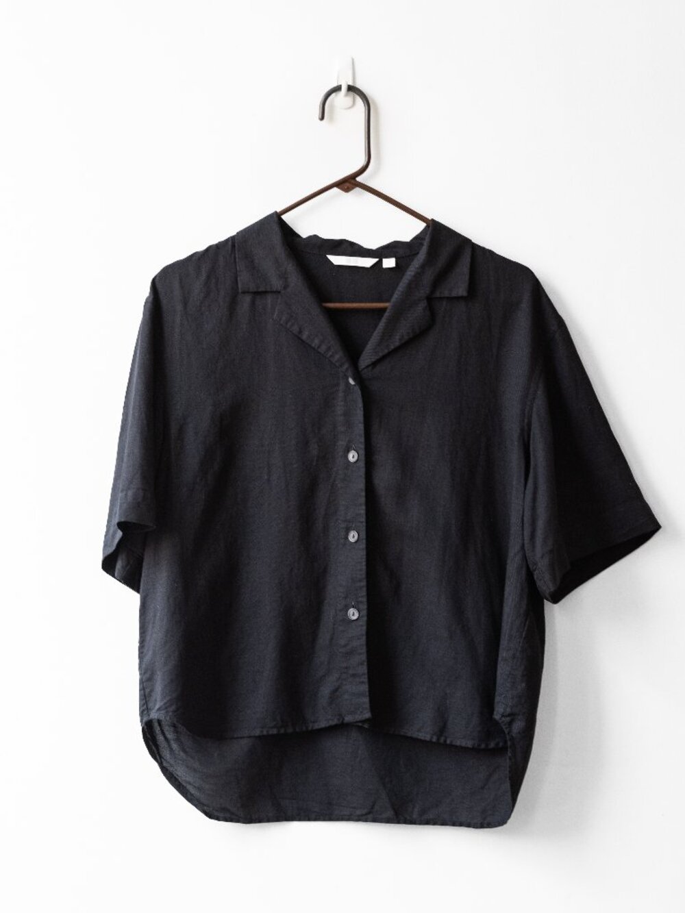 Uniqlo Linen Blend Short Sleeve Shirt